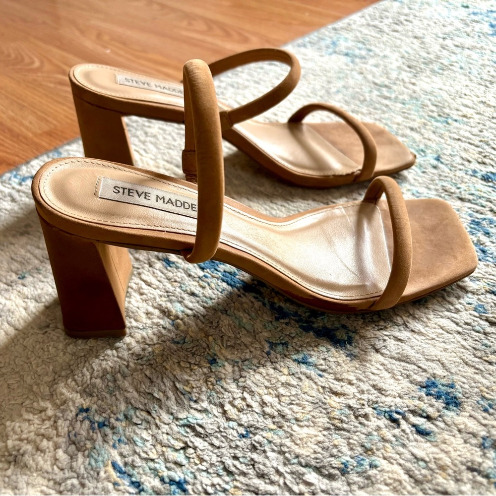 Steve Madden Lilah Tan Block Heel Sandals